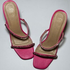 6.5 Pink Heels